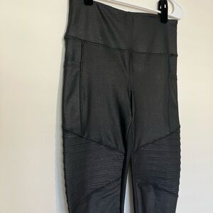 Mono B Shimmer Moto Leggings Size Medium